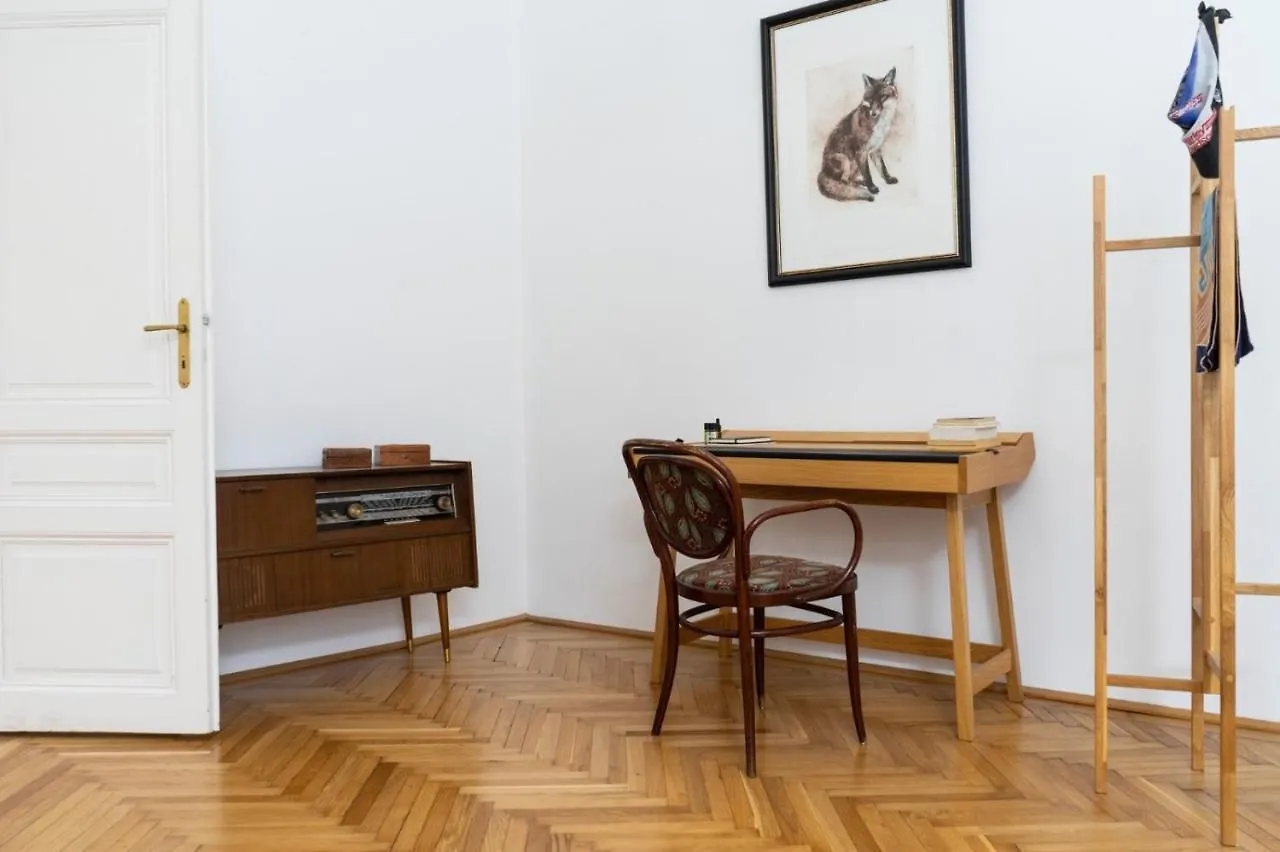 Altbauschatz Am Alsergrund, Naehe Innere Stadt Vienna 0*,  Austria